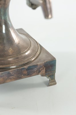 Lot 145 - A SILVER PLATED REGENCY TEA URN