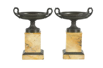 Lot 1074 - A PAIR OF 19TH CENTURY REGENCY STYLE BRONZE AND SIENNA MARBLE TAZZAS