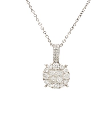 Lot 280 - A LADIES 18CT WHITE GOLD AND DIAMOND PENDANT ON A 9CT WHITE GOLD CHAIN