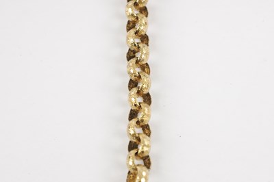 Lot 221 - A GEORGIAN 15CT GOLD BELCHER CHAIN WITH AMETHYST CLASP