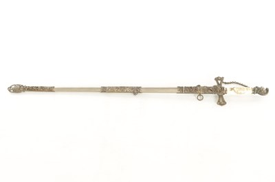 Lot 605 - AN EARLY 20TH CENTURY AMERICAN MASONIC CEREMONIAL SWORD FOR THE KNIGHTS TEMPLAR