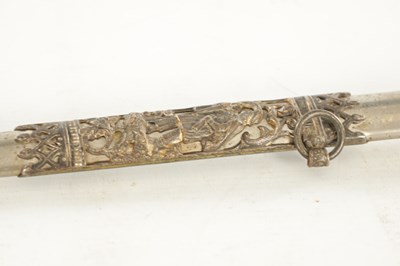 Lot 605 - AN EARLY 20TH CENTURY AMERICAN MASONIC CEREMONIAL SWORD FOR THE KNIGHTS TEMPLAR