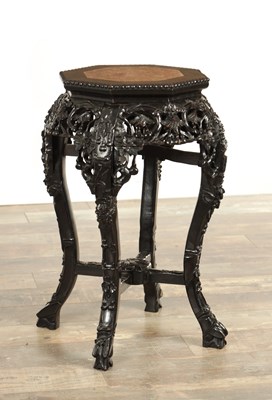 Lot 501 - A 19TH CHINESE HARDWOOD JARDINERE STAND