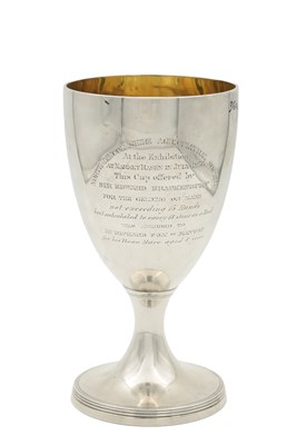 Lot 121 - AN EARLY 19TH CENTURY SILVER CUP