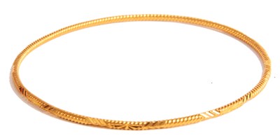 Lot 153 - An 21k hallmarked yellow Gold fine rope twist...