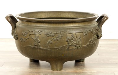 Lot 598 - A MASSIVE OVER-SIZED JAPANESE MEIJI PERIOD BRONZE TWIN-HANDED JARDINIERE