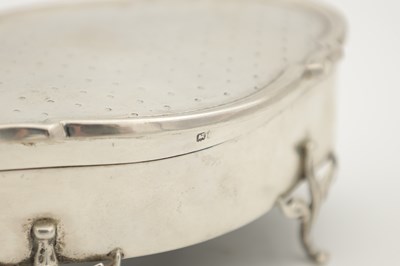 Lot 165 - A GROUP OF ENGLISH SILVER ITEMS