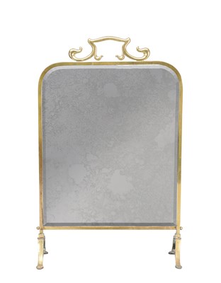 Lot 716 - A SCREEN