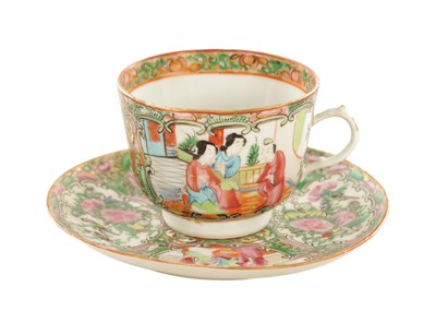 Lot 443 - A LATE 19TH CENTURY CHINESE EXPORT FAMILLE ROSE PORCELAIN TEACUP AND SAUCER