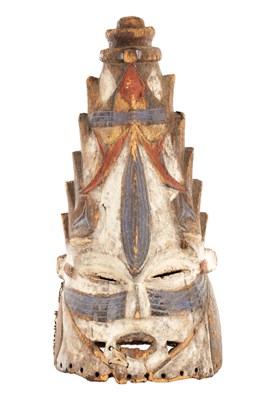 Lot 572 - AN AFRICAN IGBO MASK