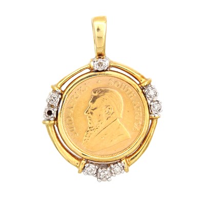 Lot 264 - AN 18CT YELLOW GOLD DIAMOND SET 1/10 OZ KRUGERRAND PENDANT