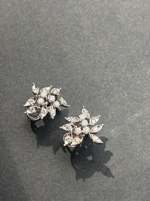 Lot 278 - A PAIR OF 18CT WHITE GOLD AND DIAMOND EARRINGS