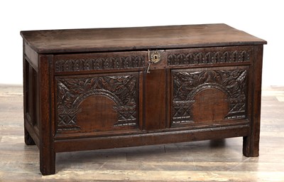 Lot 1444 - A 17TH CENTURY OAK COFFER