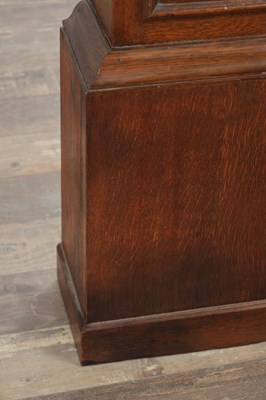 Lot 1264 - BINNS OF HALIFAX. AN 18TH CENTURY OAK 30-HOUR 8" DIAL VERGE LONGCASE CLOCK