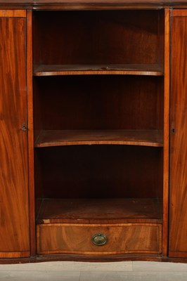 Lot 1568 - AN UNUSUAL GEORGE III CROSS-BANDED FLAMED MAHOGANY SERPENTINE FRONTED SIDE CABINET