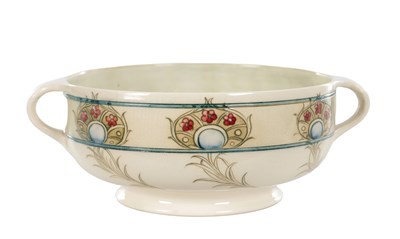 Lot 43 - A 1920S MOORCROFT ‘PEACOCK FEATHER’ POTTERY TWO HANDLED BOWL