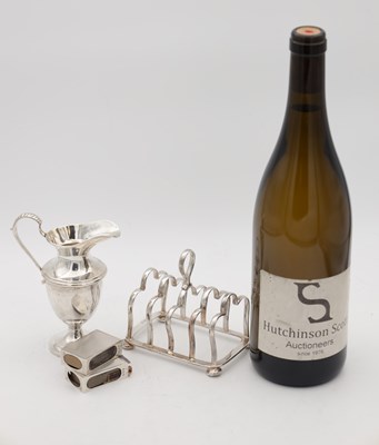 Lot 58 - A COLLECTION OF EARLY 20TH CENTURY SILVER ITEMS