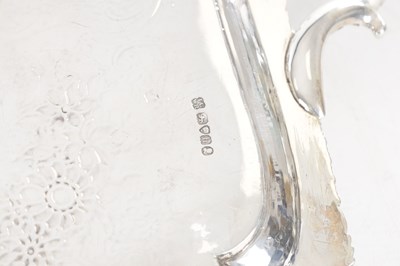 Lot 176 - A GEORGE IV ENGLISH SILVER TWIN-HANDLED TRAY