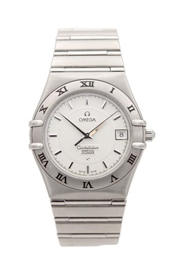 Lot 1108 - A GENTLEMAN'S STAINLESS STEEL OMEGA CONSTELLATION PERPETUAL CALENDAR QUARTZ WRIST WATCH