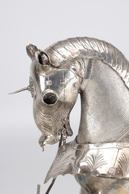 Lot 116 - A 925 SILVER FIGURE OF A KNIGHT ON HORSEBACK ON WOODEN BASE