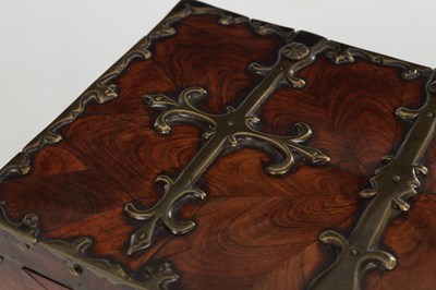 Lot 804 - A LATE 17TH CENTURY OYSTER CUT KINGWOOD VENEERED COFFRE FORT