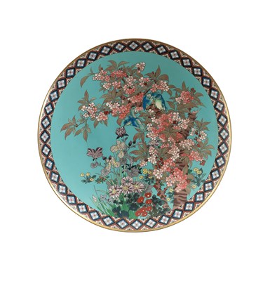 Lot 461 - A LATE 19TH CENTURY JAPANESE CLOISONNE ENAMEL CHARGER