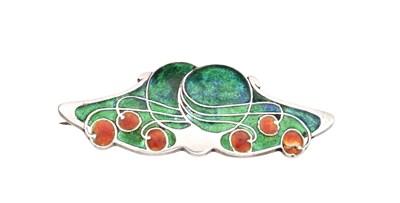 Lot 333 - ARCHIBALD KNOX FOR LIBERTY & CO. AN ARTS AND CRAFTS SILVER AND POLYCHROME ENAMEL CYMRIC BROOCH