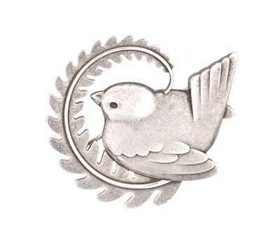 Lot 270 - ARNO MALINOWSKI FOR GEORG JENSEN A DANISH SILVER BIRD BROOCH