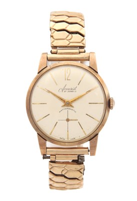 Lot 1161 - A MID 20TH CENTURY SWISS 9CT GOLD ACCURIST 21 JEWELS WRIST WATCH