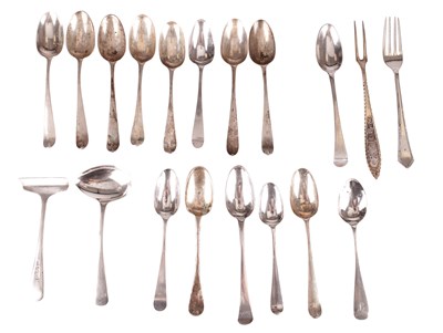 Lot 154 - A COLLECTION OF 19TH/20TH CENTURY ENGLISH AND GERMAN SILVER FLATWARE
