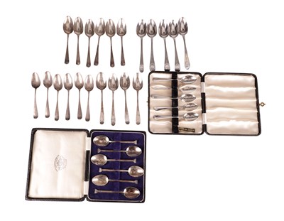 Lot 167 - A COLLECTION OF 19TH AND 20TH CENTURY ENGLISH SILVER TEASPOONS