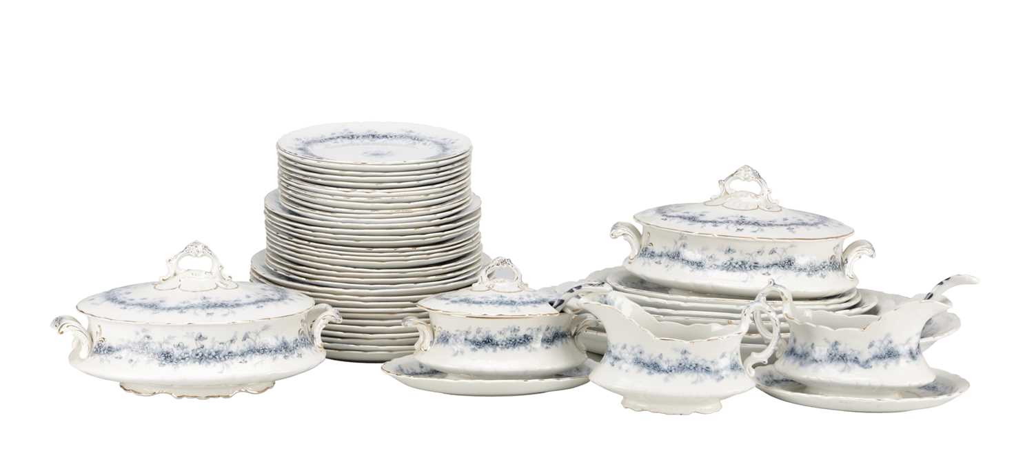 Lot 73 - A LATE 19TH CENTURY ROYAL STAFFORDSHIRE POTTERY DAISY DINNER SERVICE