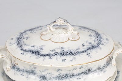 Lot 73 - A LATE 19TH CENTURY ROYAL STAFFORDSHIRE POTTERY DAISY DINNER SERVICE