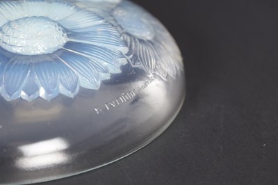 Lot 566 - RENE LALIQUE AN OPALESCENT BLUE STAINED GLASS 'VERNON' DISH
