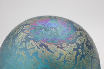 Lot 568 - A COLLECTION OF ROYAL BRIERLEY STUDIO IRIDESCENT GLASS