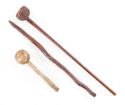 Lot 773 - A COLLECTION OF 19TH/20TH CENTURY TREEN ITEMS