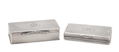 Lot 208 - TWO LATE 20TH CENTURY ENGLISH SILVER RECTANGULAR SNUFF BOXES