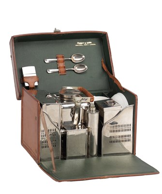 Lot 929 - A 20TH CENTURY ENGLISH LEATHER-CASED MOTORING PICNIC SET BY MAPPIN & WEBB