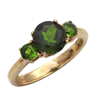 Lot A 9CT YELLOW GOLD RUSSIAN TOURMALINE THREE-STONE RING