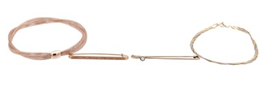 Lot 306 - A COLLECTION OF FOUR PIECES OF 9CT GOLD JEWELLERY