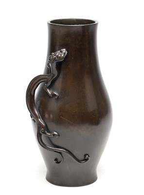 Lot 462 - AN 18TH CENTURY CHINESE PATINATED BRONZE VASE WITH APPLIED DRAGON