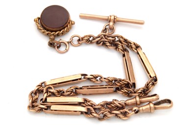 Lot 276 - A 9CT ROSE GOLD DOUBLE ALBERT WATCH CHAIN WITH A BLOODSTONE AND AGATE FOB