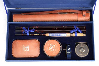 Lot 918 - A 1984 HARDY FISHING SET