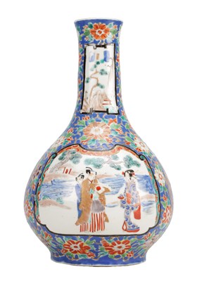 Lot 429 - A MEIJI PERIOD JAPANESE PORCELAIN BOTTLE VASE SIGNED