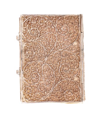 Lot 327 - A GEORGE II ENGLISH SILVER FILIGREE AIDE-MEMOIRE