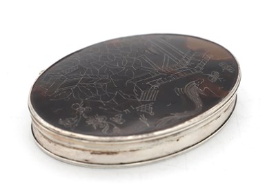 Lot 238 - AN 18TH CENTURY SILVER MOUNTED TORTOISESHELL AND PIQUE WORK SNUFF BOX