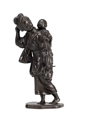 Lot 487 - A MEIJI PERIOD JAPANESE BRONZE OKIMONO OF A MOTHER AND CHILD
