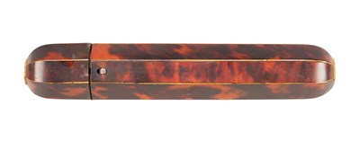 Lot 1016 - AN EARLY 19TH CENTURY TORTOISESHELL CIGAR CASE