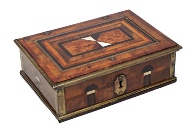 Lot 833 - A 17TH CENTURY ITALIAN TORTOISESHELL AND BONE INLAID BRASS BOUND BURR WALNUT BOX