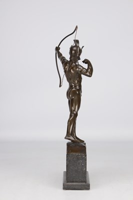Lot A PATINATED BRONZE FIGURE OF A CLASSICAL ARCHER ON MARBLE BASE